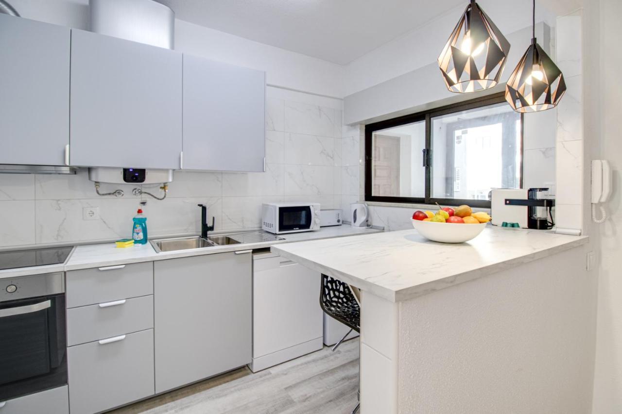 Renovated Oasis Ocean View 1Bd Wi-Fi Beach 3 Min Albufeira Buitenkant foto
